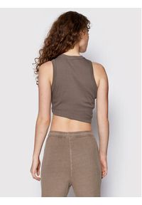 Reebok Top Classics HN6644 Brązowy Slim Fit. Kolor: brązowy. Materiał: bawełna