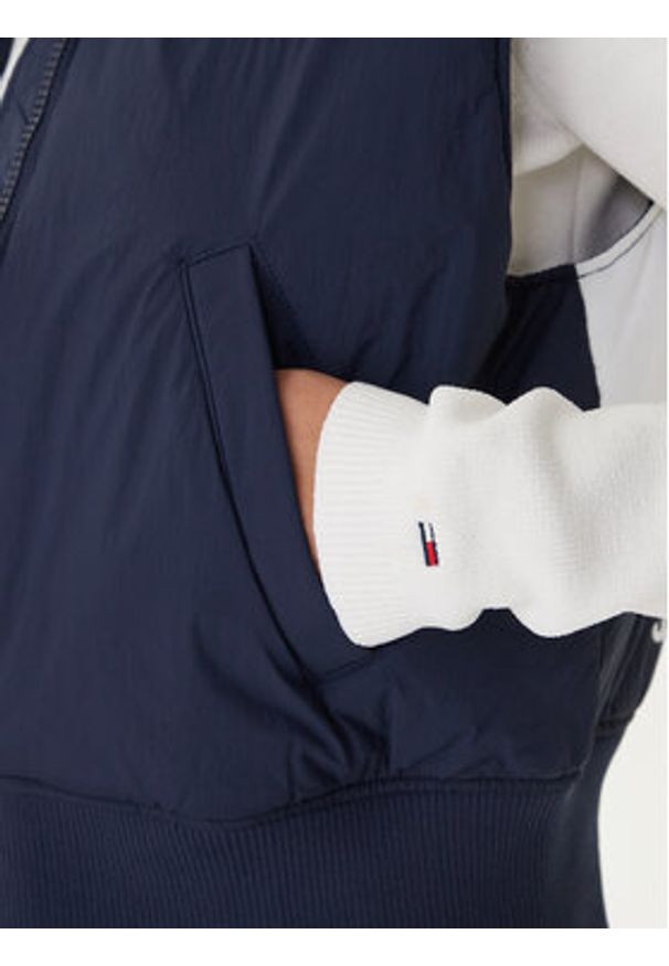 Tommy Jeans Bezrękawnik DW0DW22038 Granatowy Regular Fit. Kolor: niebieski. Materiał: syntetyk. Długość rękawa: bez rękawów
