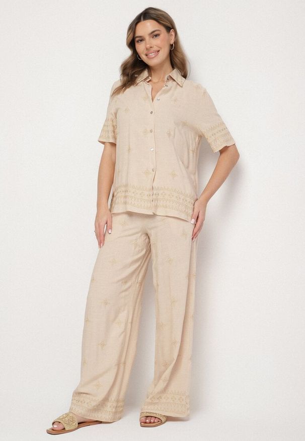 Born2be - Beżowy Komplet z Wiskozy Zdobiony Haftem Koszula i Spodnie Oversize Iffiselle. Kolor: beżowy. Materiał: wiskoza. Wzór: haft, aplikacja