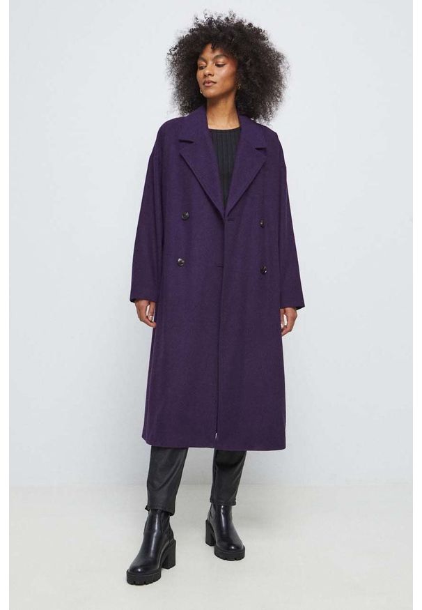 medicine - Medicine płaszcz z domieszką wełny damski kolor fioletowy przejściowy oversize. Kolor: fioletowy. Materiał: wełna. Wzór: gładki. Styl: klasyczny