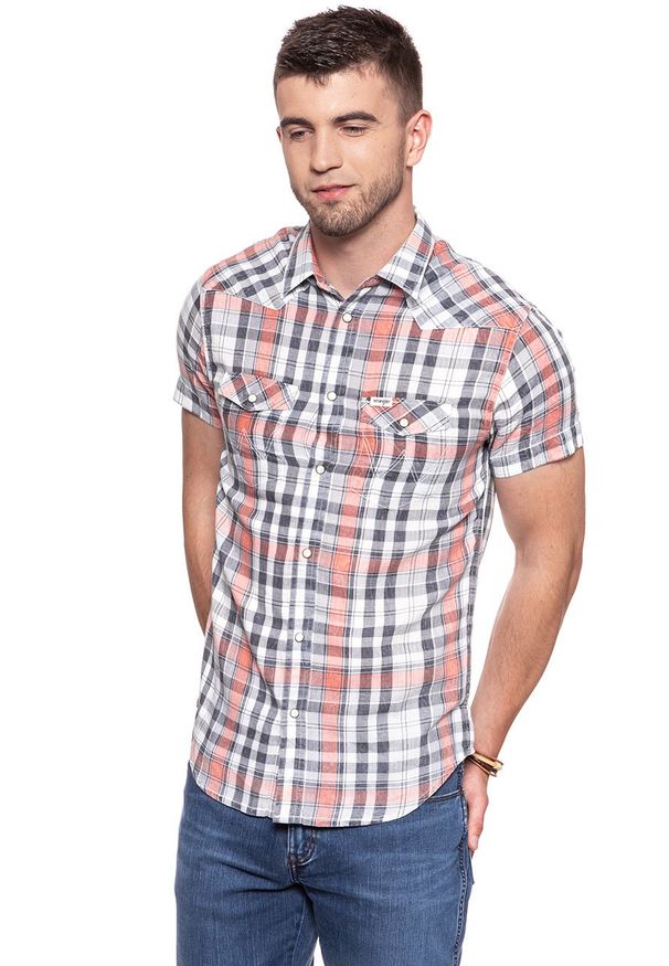 Wrangler - KOSZULA MĘSKA KRÓTKI RĘKAW WRANGLER SS WESTERN SHIRT GLOW ORANGE W5A246D48 112129999. Długość rękawa: krótki rękaw. Długość: krótkie. Wzór: kratka