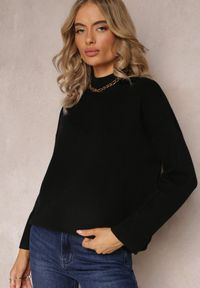 Renee - Czarny Golf o Luźnym Fasonie ze Ściągaczami i Długim Rękawem Velenia. Typ kołnierza: golf. Kolor: czarny. Długość rękawa: długi rękaw. Długość: długie #4