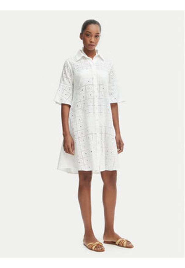 Iconique Sukienka letnia Romina IC26-039 Biały Regular Fit. Kolor: biały. Materiał: bawełna. Sezon: lato