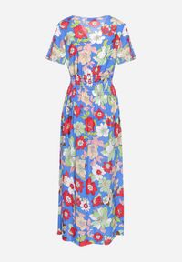 Born2be - Niebieska Sukienka w Kwiaty z Kopertowym Dekoltem i Gumkami w Pasie Lomanda. Okazja: na spacer, na co dzień. Typ kołnierza: dekolt kopertowy. Kolor: niebieski. Wzór: kwiaty. Sezon: lato. Typ sukienki: kopertowe. Styl: elegancki, casual, klasyczny. Długość: midi #5