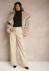 Renee - Beżowe Szerokie Spodnie High Waist z Imitacji Skóry Enawinn. Okazja: na imprezę, na co dzień. Stan: podwyższony. Kolor: beżowy. Materiał: skóra. Sezon: zima. Styl: elegancki, casual #3