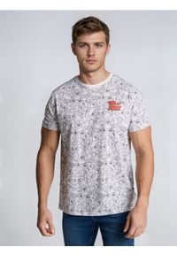 Sinsay - Bawełniana koszulka z krótkim rękawem Tom and Jerry - biały. Kolor: biały. Materiał: bawełna. Długość rękawa: krótki rękaw. Długość: krótkie #1