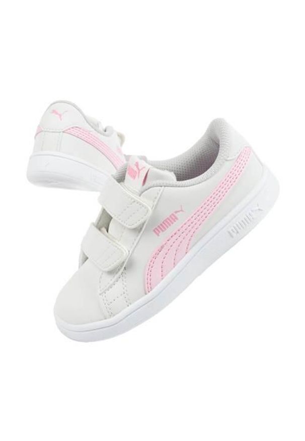Buty do chodzenia niemowlęce Puma Smash V2 Buck. Zapięcie: rzepy. Kolor: biały. Materiał: materiał, syntetyk. Szerokość cholewki: normalna. Sport: turystyka piesza