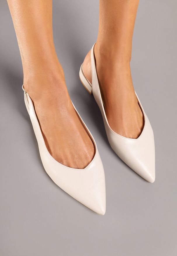 Renee - Beżowe Sandały Slingback Vices z Wkładką ze Skóry Naturalnej Lisanilis. Okazja: na spotkanie biznesowe, na spacer. Zapięcie: pasek. Kolor: beżowy. Materiał: skóra. Obcas: na obcasie. Styl: biznesowy
