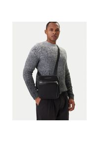 Saszetka Emporio Armani. Kolor: czarny #1