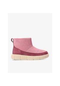 sorel - Buty zimowe dla dziewczynek Sorel Explorer III Slip-On WP. Zapięcie: bez zapięcia. Kolor: różowy. Sezon: zima