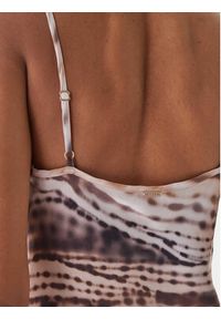 Guess Sukienka koktajlowa W6GK94 W2266 Beżowy Regular Fit. Kolor: beżowy. Materiał: lyocell. Styl: wizytowy #3