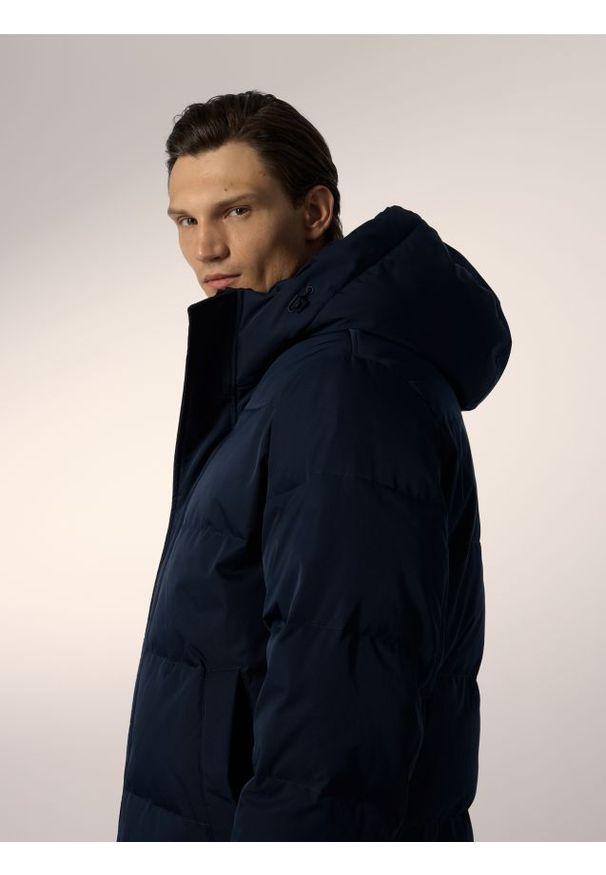 Reserved - Puchowa kurtka z dodatkiem Sorony - granatowy. Kolor: niebieski. Materiał: puch
