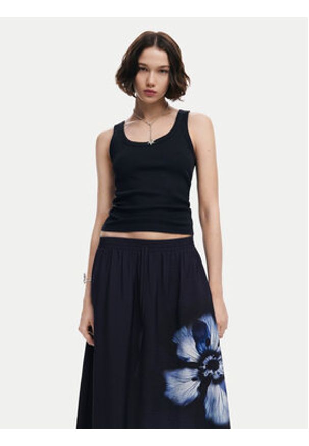 Desigual Spódnica trapezowa Shantou 24WWFW26 Czarny Regular Fit. Kolor: czarny. Materiał: wiskoza