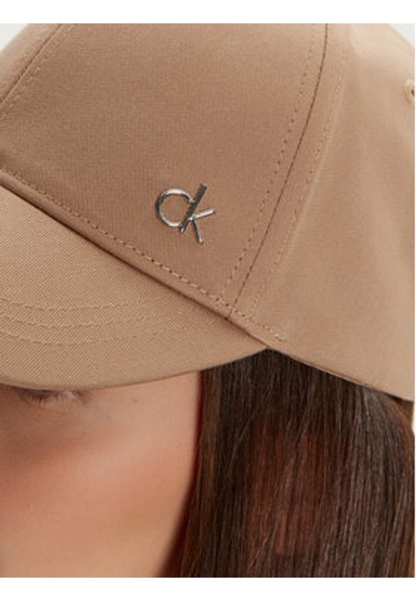 Calvin Klein Czapka z daszkiem K60K613102 Beżowy. Kolor: beżowy. Materiał: materiał, bawełna