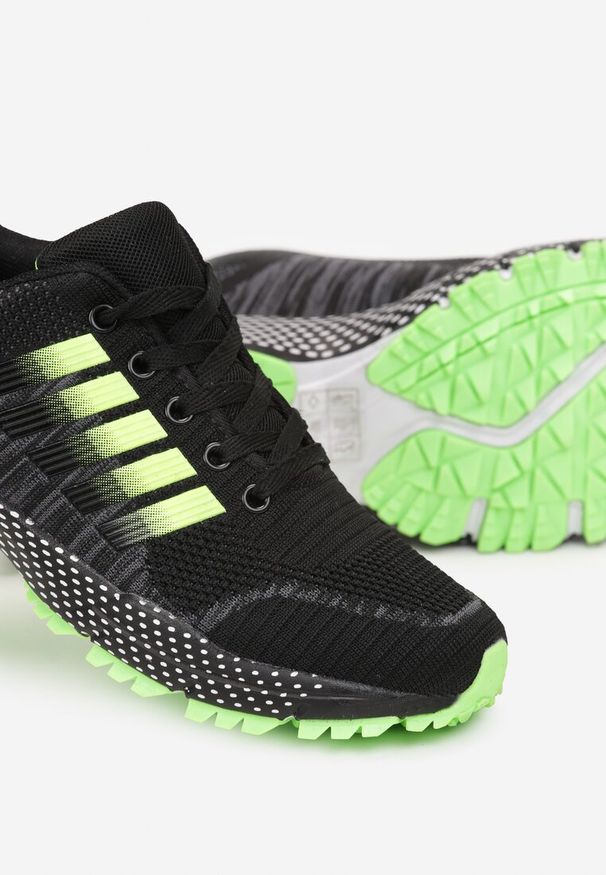 Born2be - Czarno-Zielone Buty Sportowe przed Kostkę z Sznurowaniem Millsea. Okazja: na co dzień. Wysokość cholewki: przed kostkę. Kolor: czarny. Sport: fitness