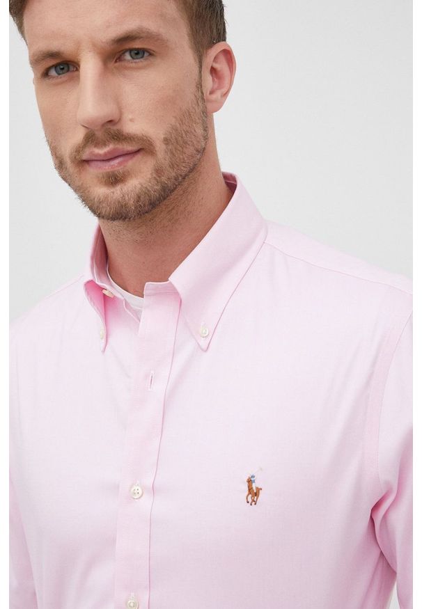 Polo Ralph Lauren koszula bawełniana męska kolor różowy slim z kołnierzykiem button-down. Typ kołnierza: button down, polo. Kolor: różowy. Materiał: bawełna. Wzór: aplikacja