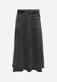 Born2be - Czarna Jeansowa Spódnica o Rozkloszowanym Fasonie z Paskiem Firlana. Kolor: czarny. Materiał: jeans