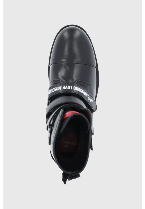 Love Moschino - Botki skórzane. Nosek buta: okrągły. Kolor: czarny. Materiał: skóra. Obcas: na obcasie. Wysokość obcasa: niski