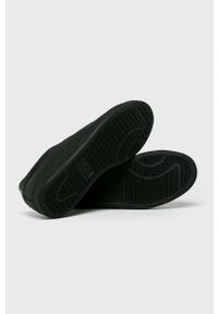 EA7 Emporio Armani - Buty. Nosek buta: okrągły. Zapięcie: sznurówki. Kolor: czarny. Materiał: guma. Szerokość cholewki: normalna