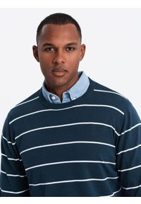 Ombre Clothing - Casualowy męski sweter w poziome paski – granatowy V1 - Rozmiar: XXL. Okazja: na co dzień. Kolor: niebieski. Materiał: nylon, włókno, materiał, bawełna. Wzór: paski. Styl: casual #5