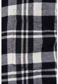 GAP koszula bawełniana damska kolor czarny relaxed z kołnierzykiem klasycznym. Typ kołnierza: kołnierzyk klasyczny. Kolor: czarny. Materiał: bawełna. Styl: klasyczny #4