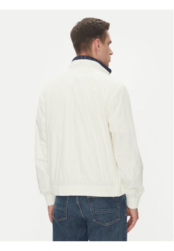 Tommy Jeans Kurtka przejściowa Essential DM0DM21667 Biały Regular Fit. Kolor: biały. Materiał: syntetyk
