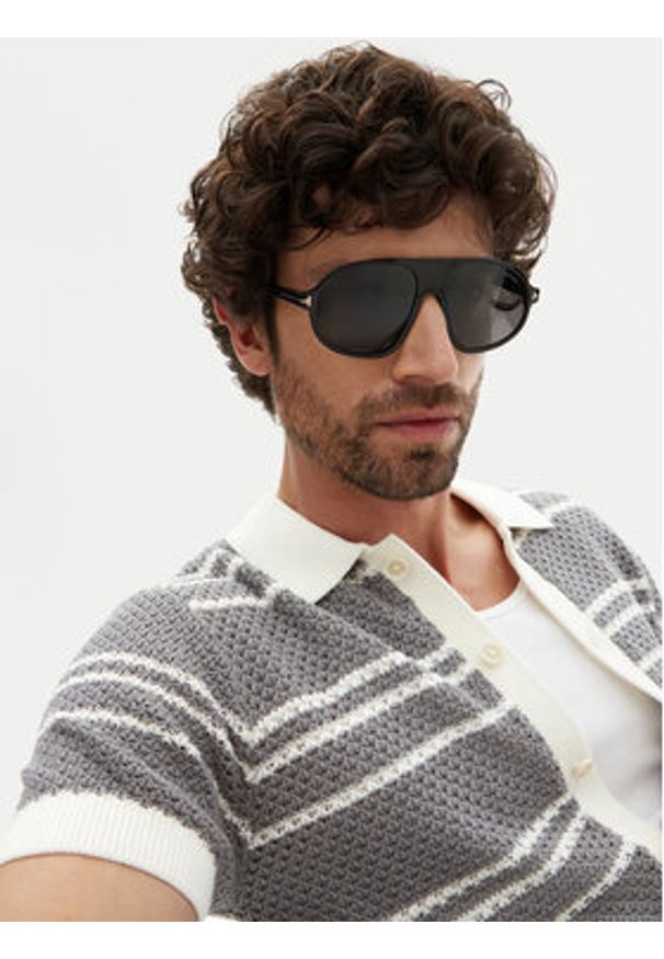 Tom Ford Okulary przeciwsłoneczne FT1178 01A Czarny. Kolor: czarny. Materiał: syntetyk