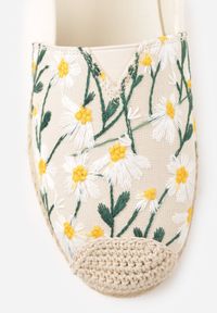 Born2be - Beżowe Espadryle z Plecionką i Kwiatowym Haftem Alenara. Okazja: na spacer, na co dzień. Kolor: beżowy. Materiał: jeans. Wzór: haft, kwiaty. Sezon: lato. Styl: casual, elegancki #4