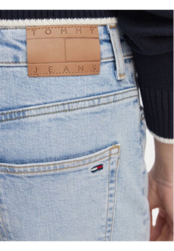 Tommy Jeans Jeansy DW0DW23047 Niebieski jasny Straight Fit. Kolor: niebieski