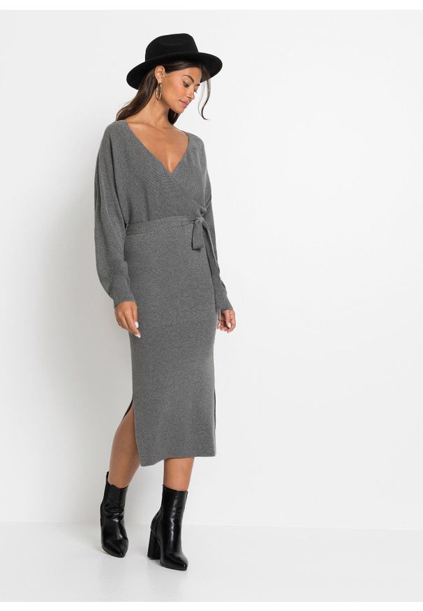 bonprix - Sukienka dzianinowa z lejącej mieszanki wiskozy. Kolor: szary. Materiał: dzianina, wiskoza