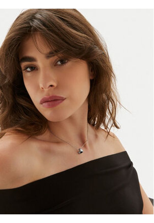 Calvin Klein Naszyjnik 35000035 Srebrny. Materiał: metalowe. Kolor: srebrny
