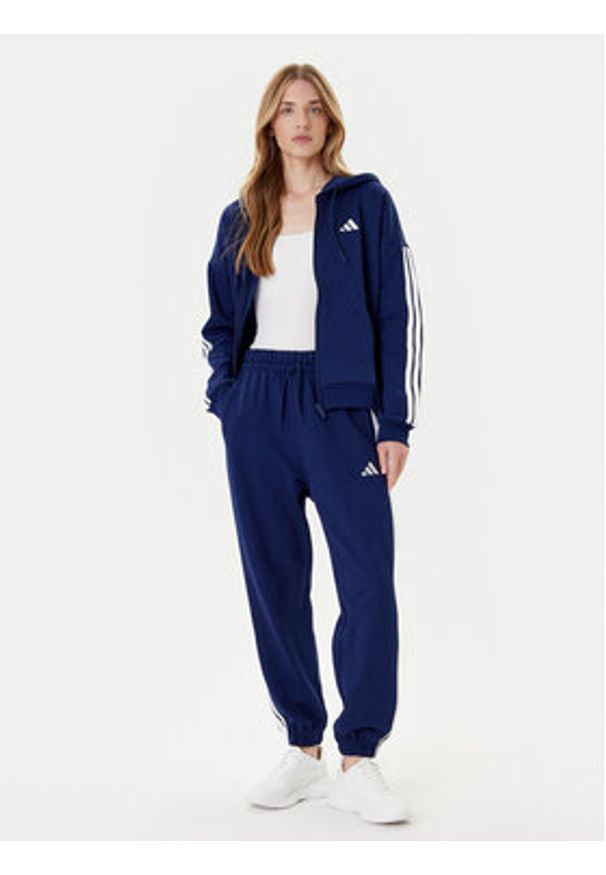 Adidas - adidas Bluza Essentials 3-Stripes JY3083 Niebieski Regular Fit. Kolor: niebieski. Materiał: syntetyk, bawełna