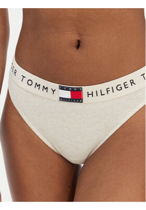 TOMMY HILFIGER - Tommy Hilfiger Stringi UW0UW06227 Écru. Kolor: kremowy. Materiał: bawełna