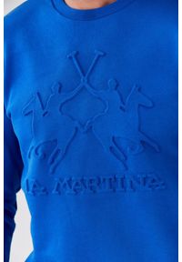 La Martina - LA MARTINA Niebieska bluza męska z tłoczonym logo. Kolor: niebieski. Długość rękawa: długi rękaw #4