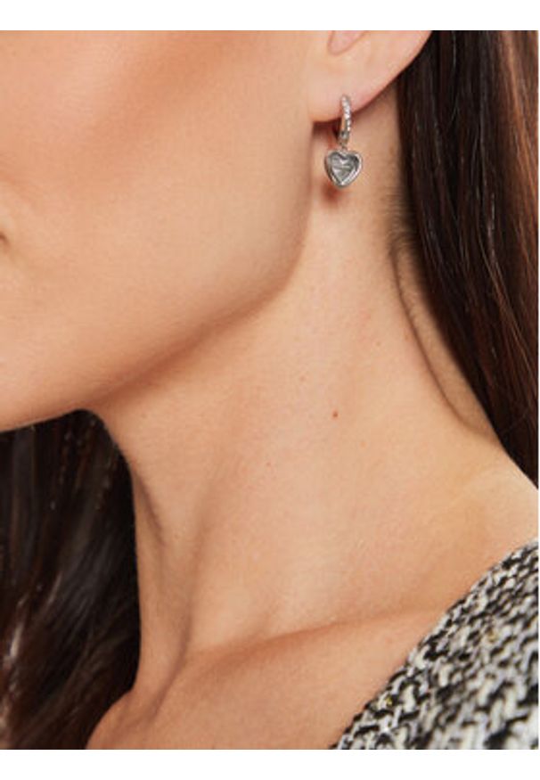 Guess Kolczyki JUBE04 615JW Srebrny. Materiał: srebrne, metalowe. Kolor: srebrny