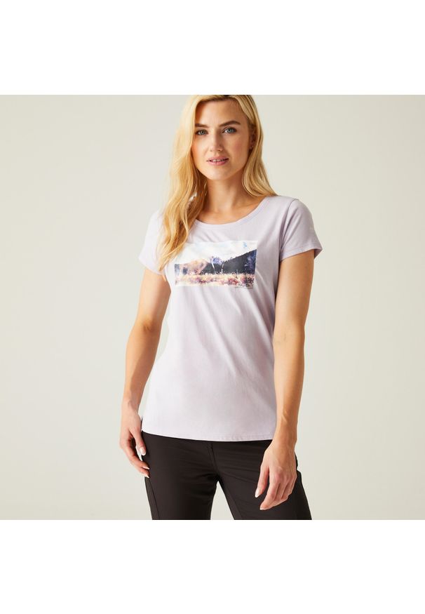 Regatta - Breezed IV damska koszulka. Kolor: fioletowy. Materiał: bawełna. Sport: turystyka piesza