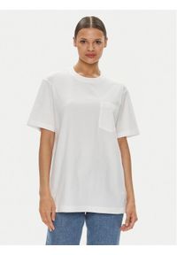 GAP - Gap T-Shirt 507947-00 Biały Regular Fit. Kolor: biały. Materiał: bawełna