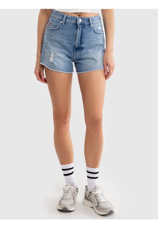 Big-Star - Szorty damskie jeansowe z kolekcji Authentic z przetarciami niebieskie Authentic Girl 292. Okazja: na co dzień, na spacer. Stan: podwyższony. Kolor: niebieski. Materiał: jeans. Sezon: lato. Styl: klasyczny, casual