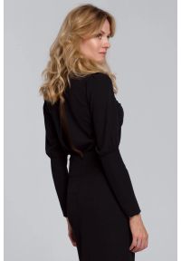 Sukienki.shop - Elegancka sukienka z odkrytymi plecami czarna z rozcięciem. Okazja: na imprezę. Kolor: czarny. Styl: elegancki #4