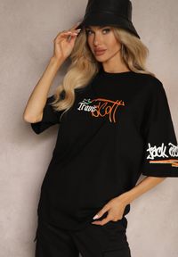 Renee - Czarna Koszulka T-shirt Oversize z Nadrukiem z Elastycznej Bawełny Taralise. Okazja: na co dzień. Kolor: czarny. Materiał: bawełna. Wzór: nadruk. Styl: sportowy, casual, elegancki