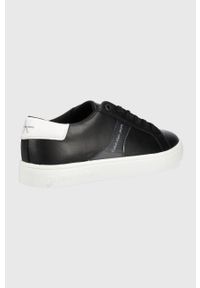 Calvin Klein Jeans sneakersy kolor czarny. Nosek buta: okrągły. Zapięcie: sznurówki. Kolor: czarny. Materiał: materiał, guma