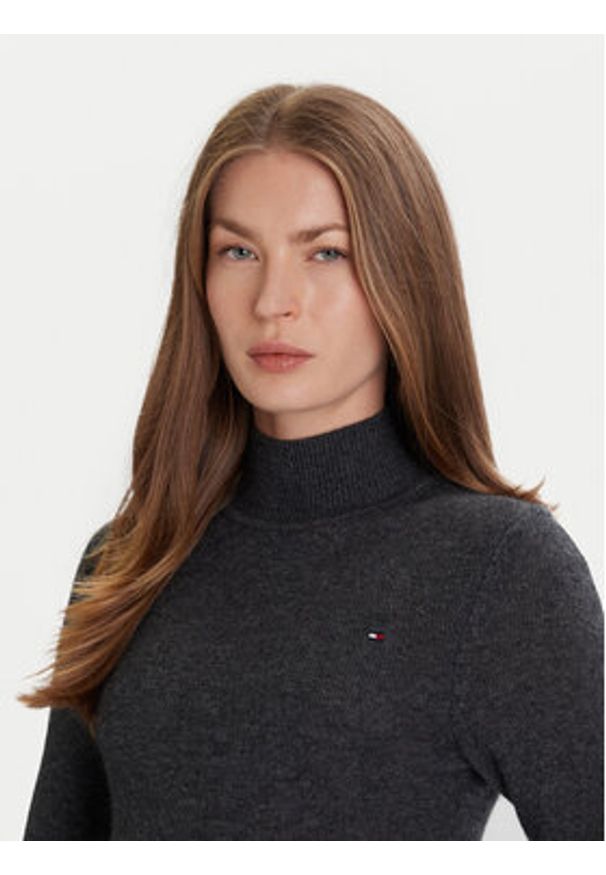 TOMMY HILFIGER - Tommy Hilfiger Sukienka codzienna WW0WW47303 Szary Regular Fit. Okazja: na co dzień. Kolor: szary. Materiał: wełna. Typ sukienki: proste. Styl: casual