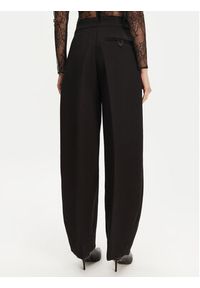 JACQUEMUS Spodnie materiałowe Le Pantalon Ovalo 24E241PA0791718 990 Czarny Regular Fit. Kolor: czarny. Materiał: syntetyk