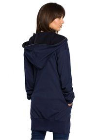 BE - Asymetryczna bluza damska oversize z kapturem. Typ kołnierza: kaptur. Materiał: bawełna, dzianina. Długość rękawa: długi rękaw. Długość: długie #3