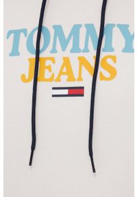 Tommy Jeans bluza bawełniana męska kolor biały z kapturem z nadrukiem. Okazja: na co dzień. Typ kołnierza: kaptur. Kolor: biały. Materiał: bawełna. Wzór: nadruk. Styl: casual