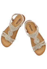 Złote Sandały Artiker Wsuwane Obuwie Damskie. Okazja: na co dzień. Zapięcie: bez zapięcia. Kolor: złoty. Wzór: ze splotem, paski, aplikacja, ażurowy. Sezon: lato. Styl: wakacyjny, casual #6