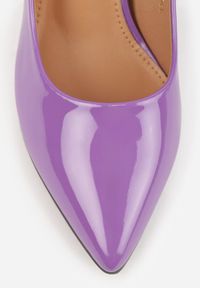 Renee - Fioletowe Szpilki Vices w Klasycznym Stylu Naolita. Kolor: fioletowy. Wzór: gładki, aplikacja. Obcas: na szpilce. Styl: klasyczny #4