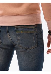 Ombre Clothing - Spodnie męskie jeansowe z przetarciami SLIM FIT P1021 - niebieskie - XXL. Okazja: na co dzień. Kolor: niebieski. Materiał: jeans. Styl: casual