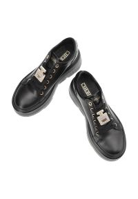 CheBello - Czarne Sneakersy Chebello Modne Obuwie Damskie. Kolor: czarny. Materiał: skóra #4