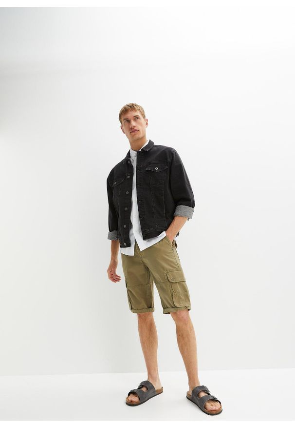 bonprix - Koszula z krótkim rękawem Slim Fit. Kolor: biały. Długość rękawa: krótki rękaw. Długość: krótkie